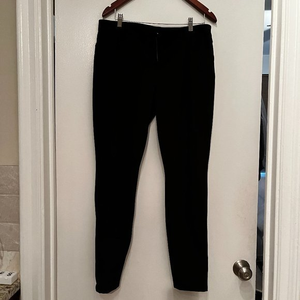 DKNY Black Pants – New‎ Without Tags – Size 12